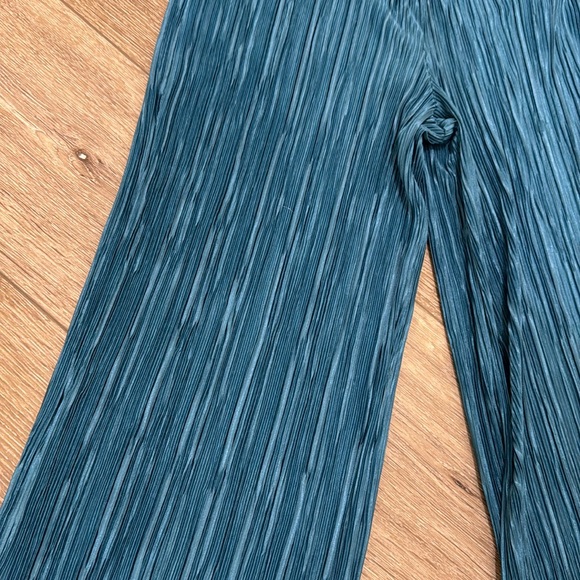 Zara Ribbed Pants - Picture 2 of 5